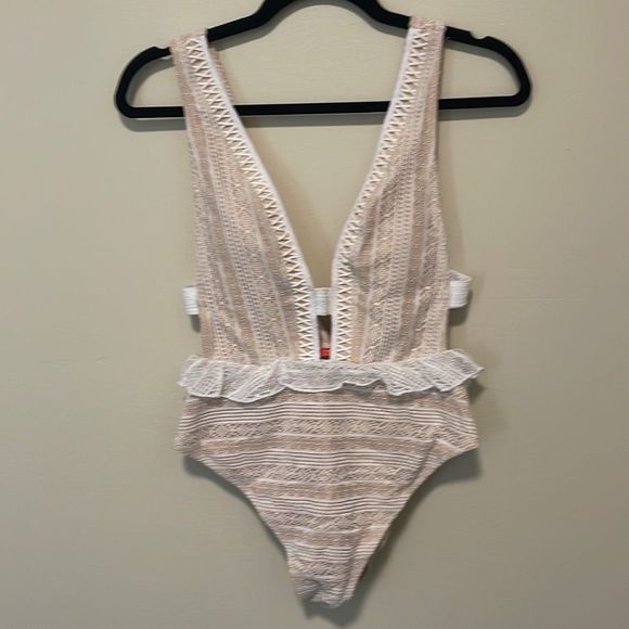 New without tag river island lace swimsuit - Picture 5 of 7